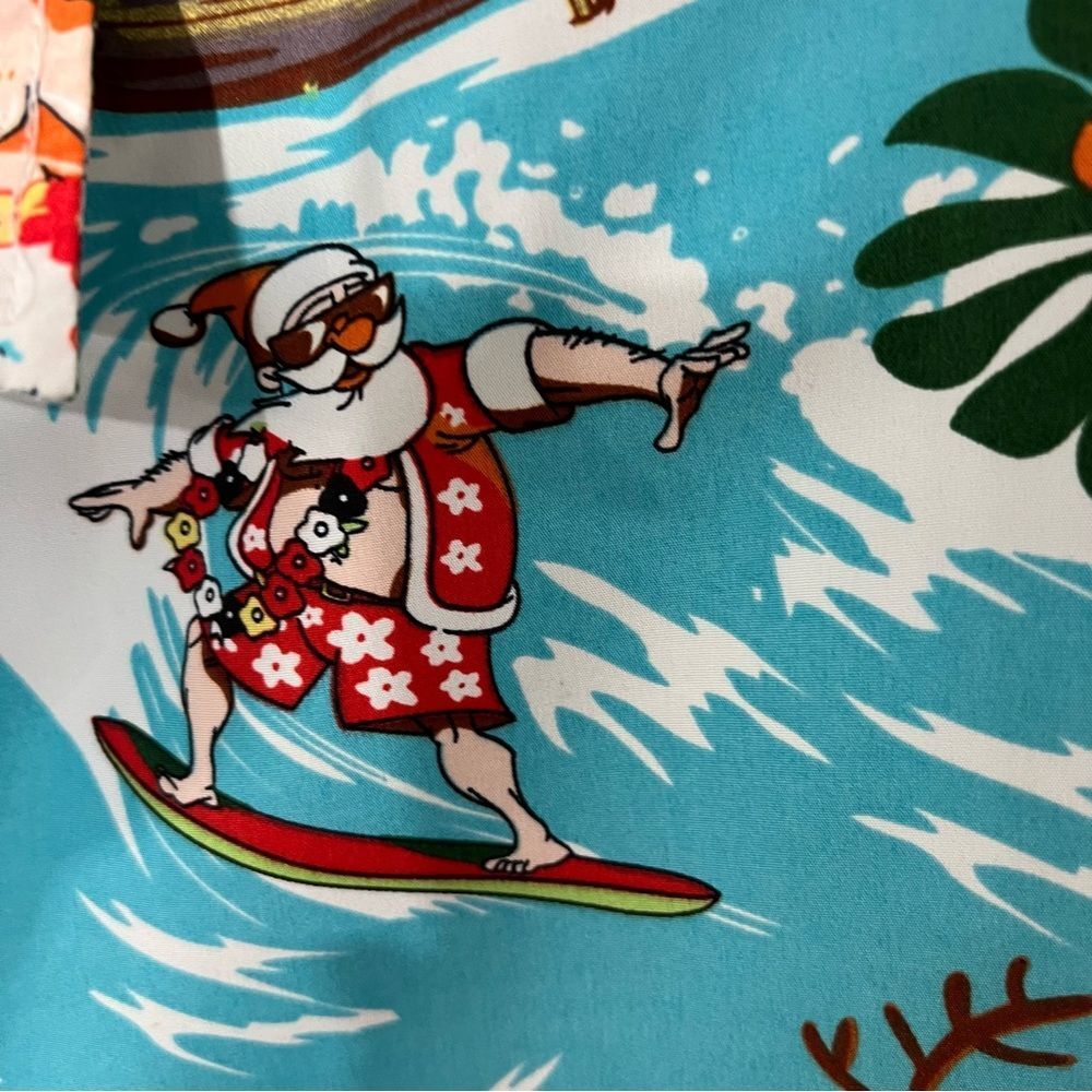 SSLR Surfs Up Santa Ugly Christmas Hawaiian Shirt‎ -- M - Picture 8 of 13
